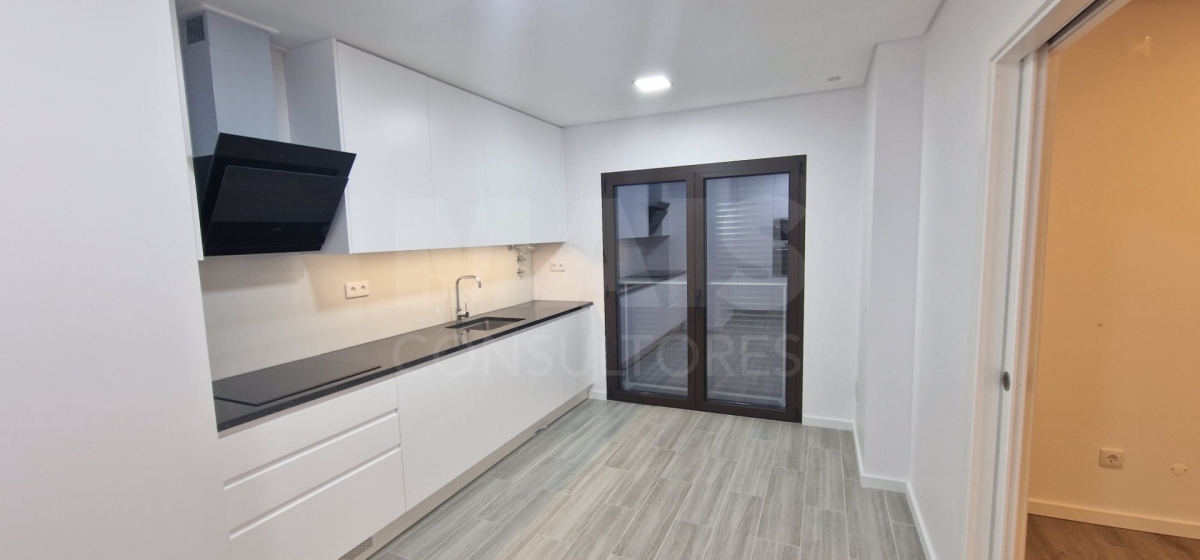 New 3-bedroom apartment in Montijo
